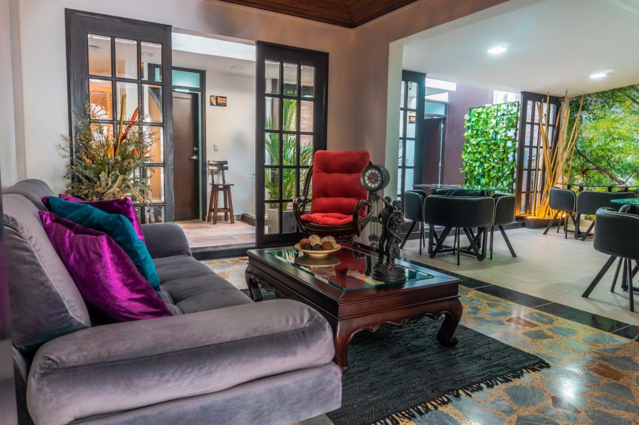 Hotel Alamos Del Parque Перейра Экстерьер фото