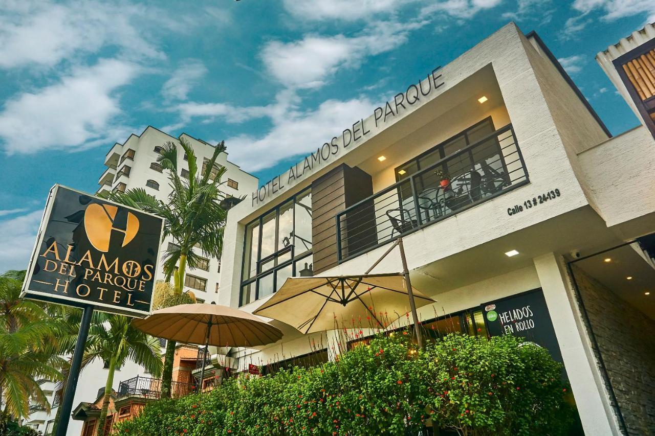 Hotel Alamos Del Parque Перейра Экстерьер фото